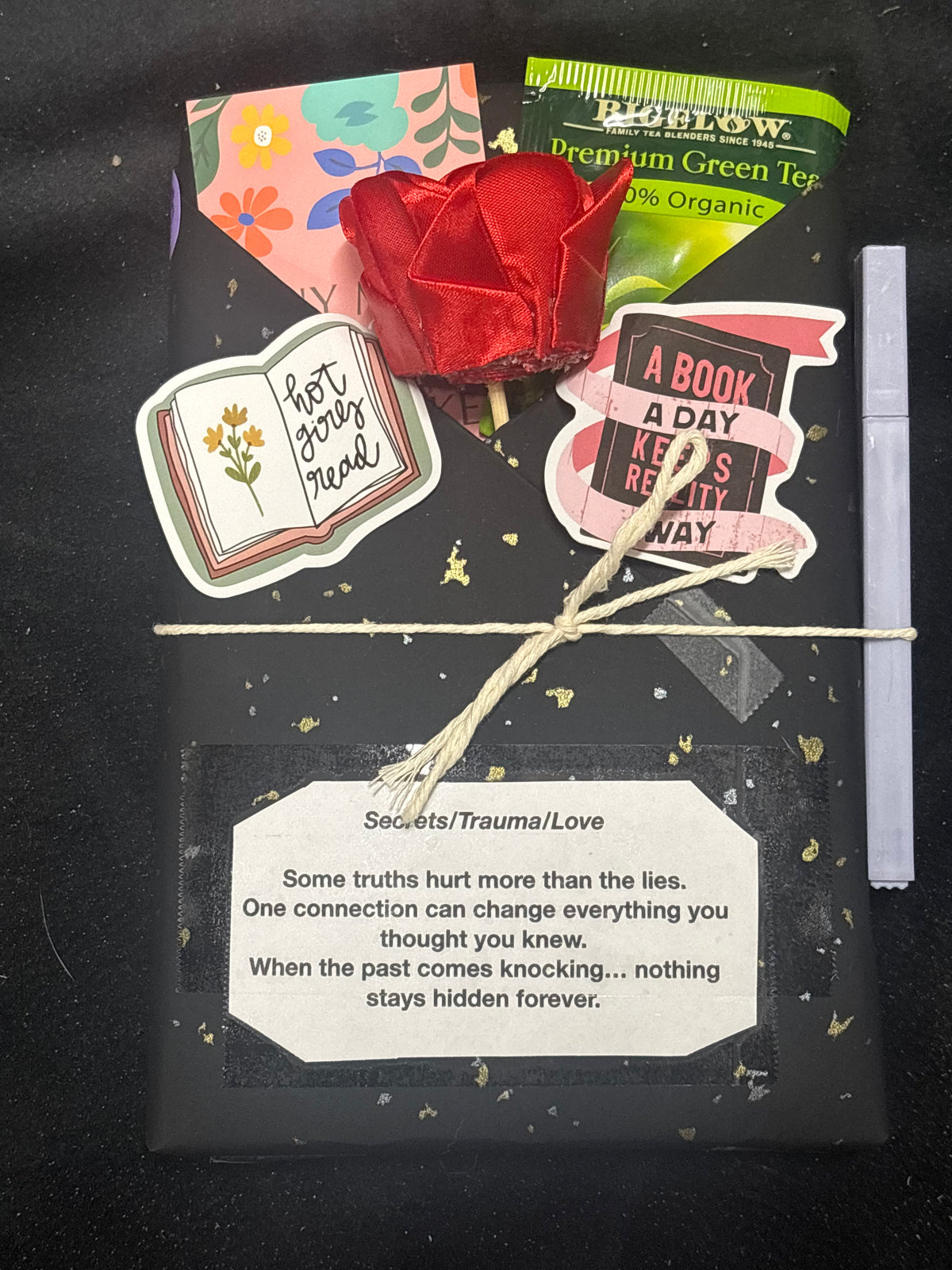 The Wrapped Secret - Romance Edition